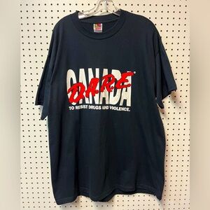 Vintage DARE To Resist  Drugs And Violence Canada T-Shirt Mens XL